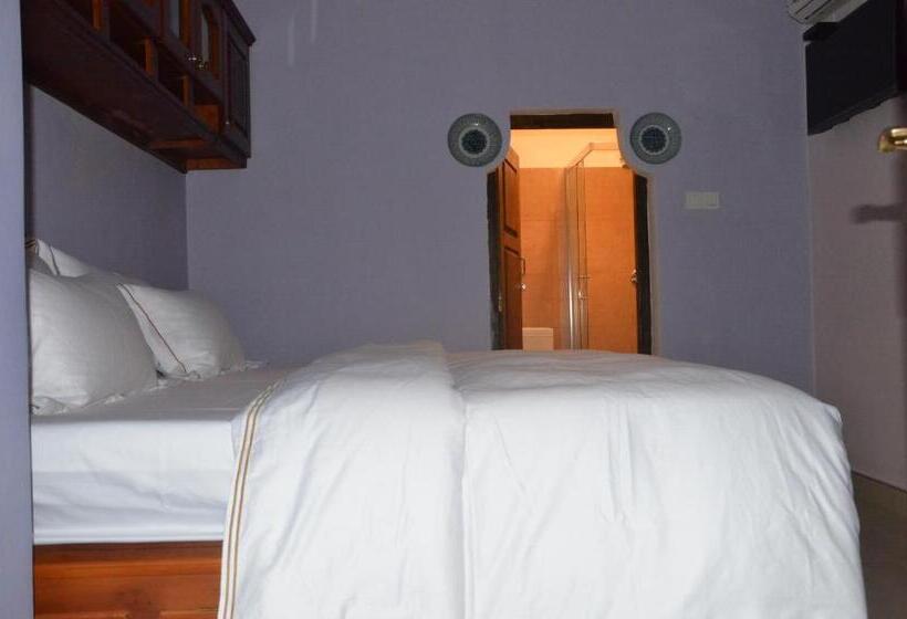 צימר The Buena Vista Kandy