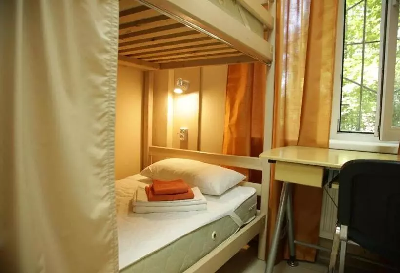 Hostel Good Night