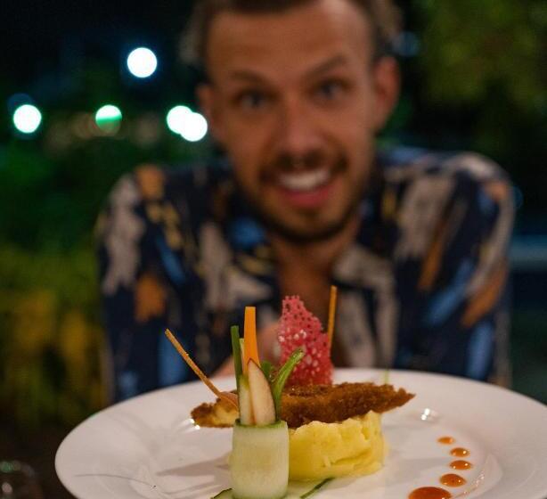 בית מלון כפרי Atara Lagoon Kalpitiya