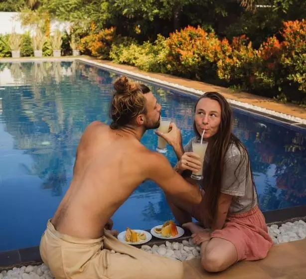 هتل Atara Lagoon Kalpitiya