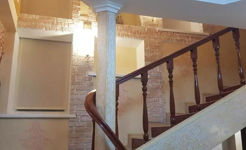 Hotel Elena
