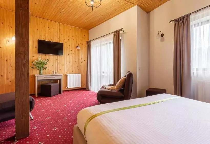 هتل Graal Resort