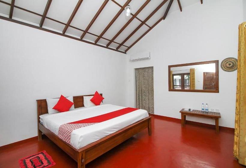 בית מלון כפרי Atara Lagoon Kalpitiya