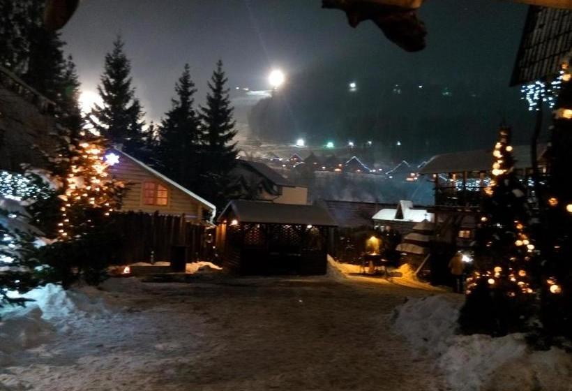 هتل Muzey Sadyba Grazhda