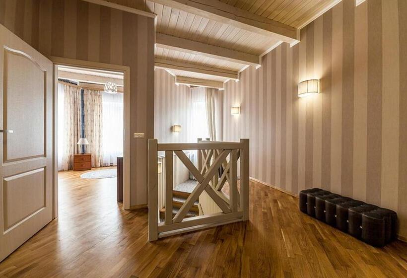 فندق Olga Deluxe