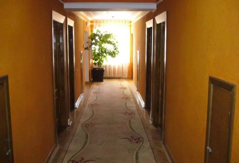 Hotel Profspilkovyi