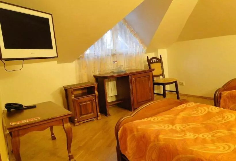 Hotel Red Stone