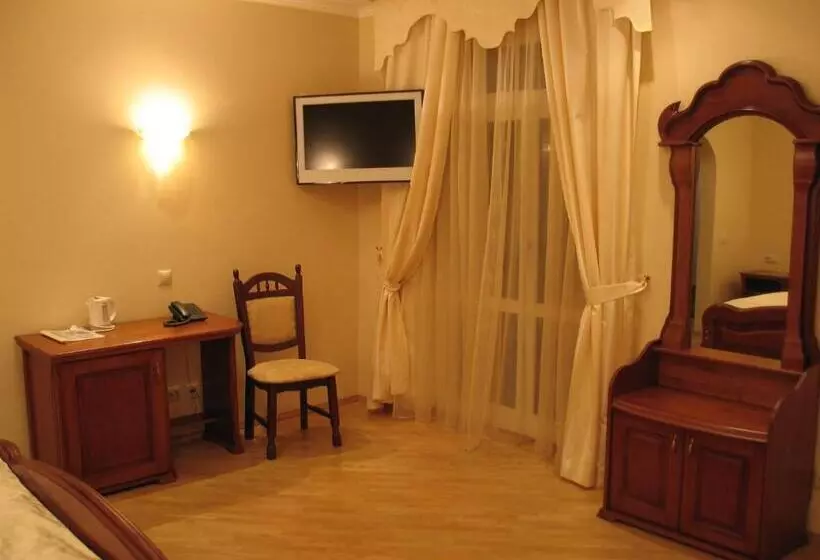 Hotel Red Stone