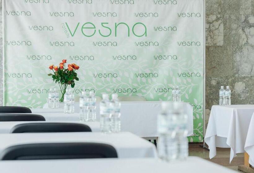 هتل Vesna
