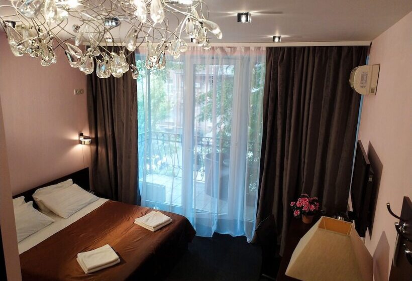 Kizhi Art Hotel Kharkiv