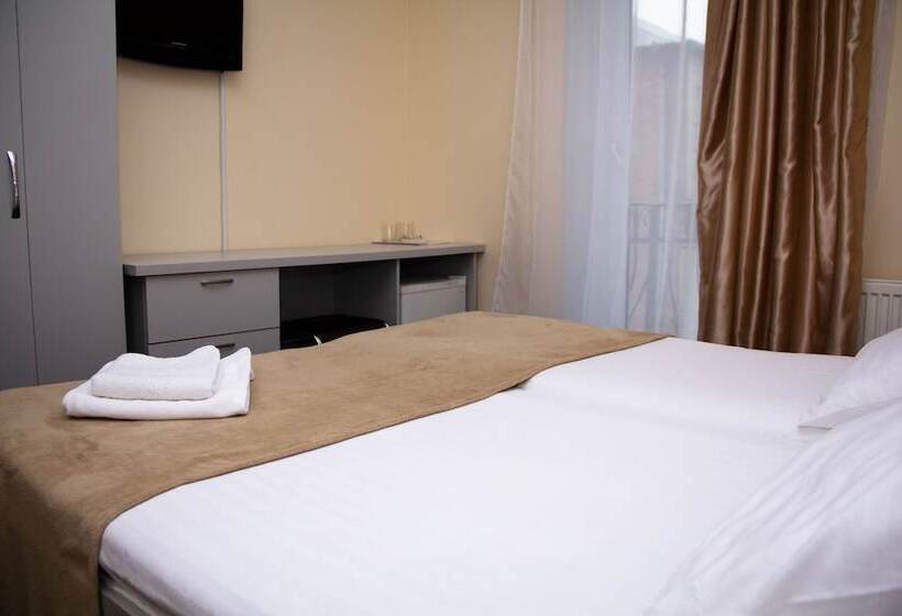 Kizhi Art Hotel Kharkiv