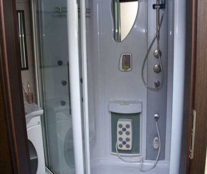 Kizhi Art Hotel Kharkiv