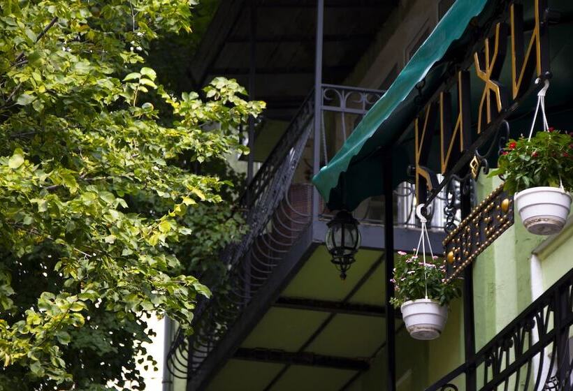 Kizhi Art Hotel Kharkiv