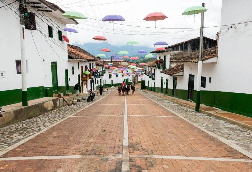 בית מלון כפרי San Augustin   Suite With Mountain View   Colombia