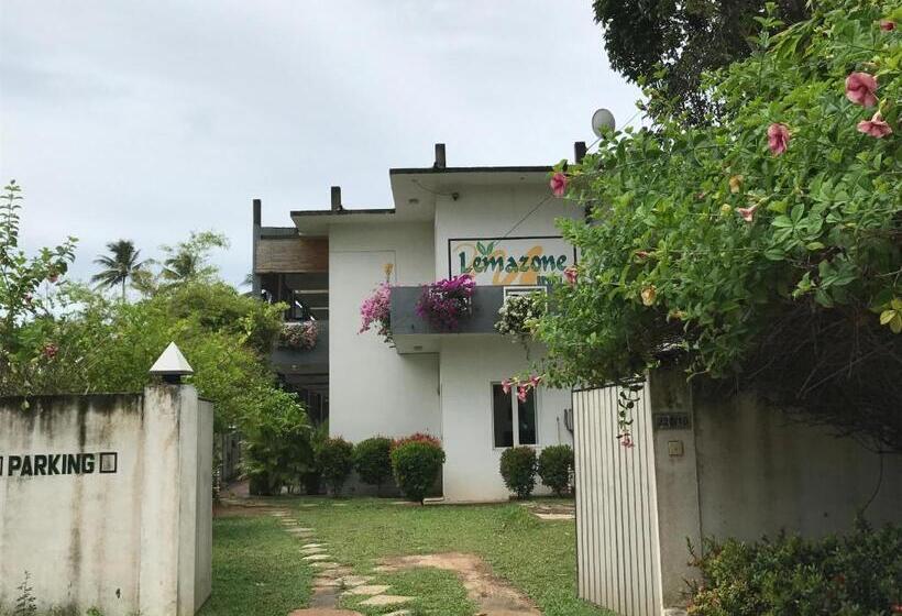 Bed and Breakfast Lemazone Inn