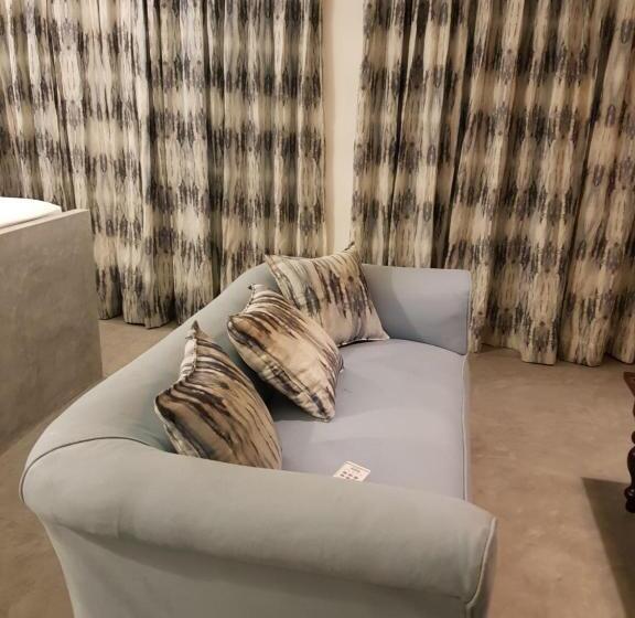 住宿加早餐 Nagenahira Beach Villa