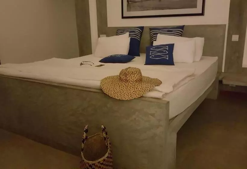 Aamiaismajoitus (B&B) Nagenahira Beach Villa