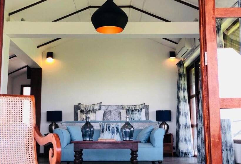 住宿加早餐 Nagenahira Beach Villa