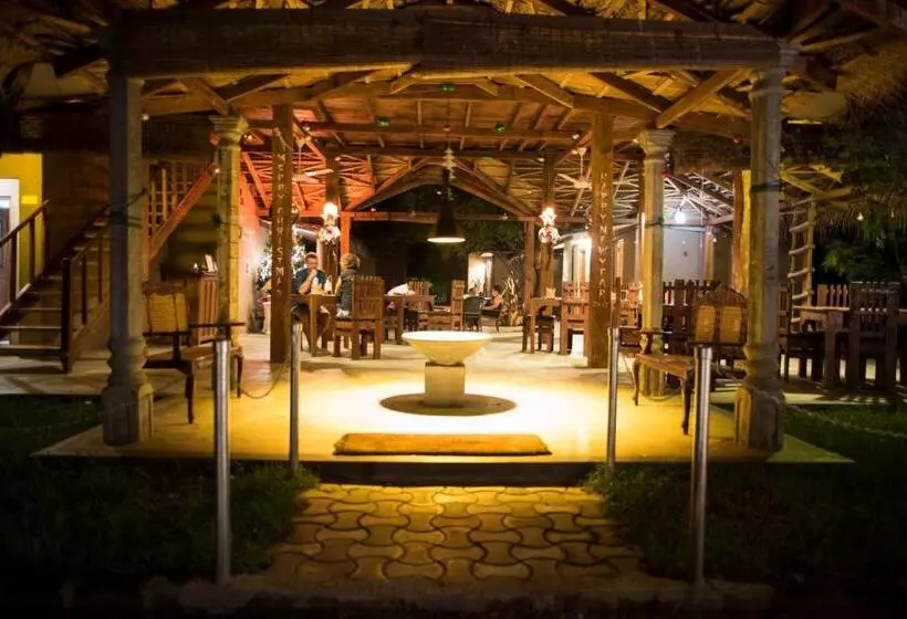 Aamiaismajoitus (B&B) Nagenahira Beach Villa
