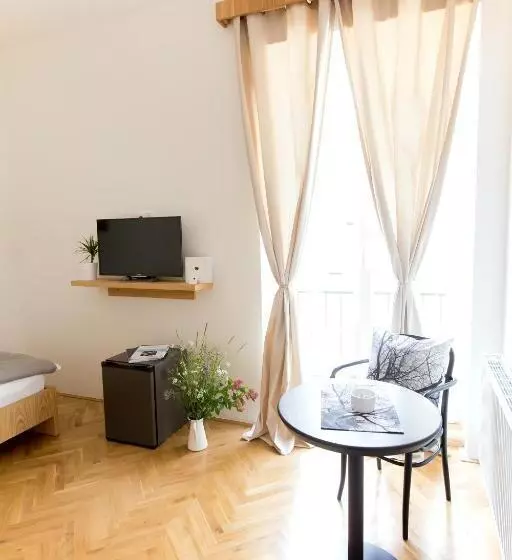 Bed And Breakfast Placzek