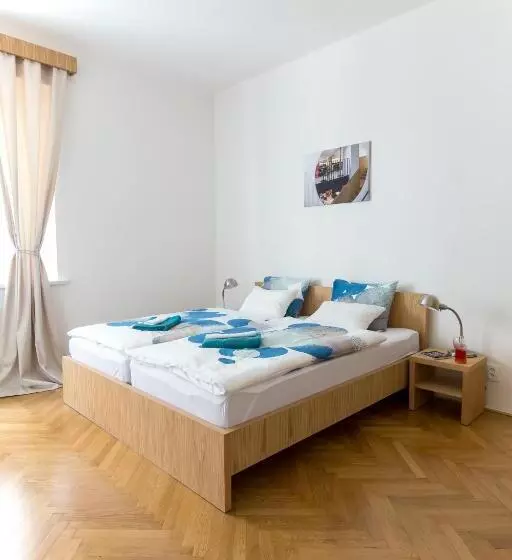 Bed And Breakfast Placzek