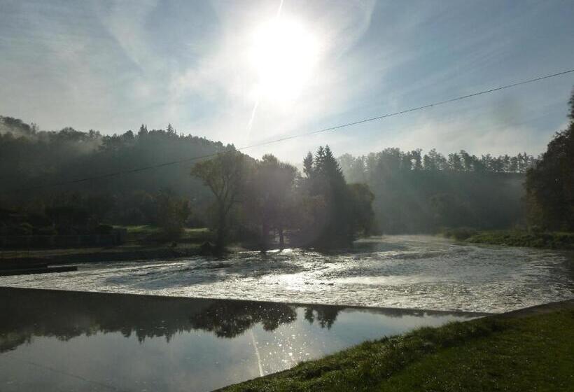 민박 Pštrossova Vila U Klášterní Zahrady