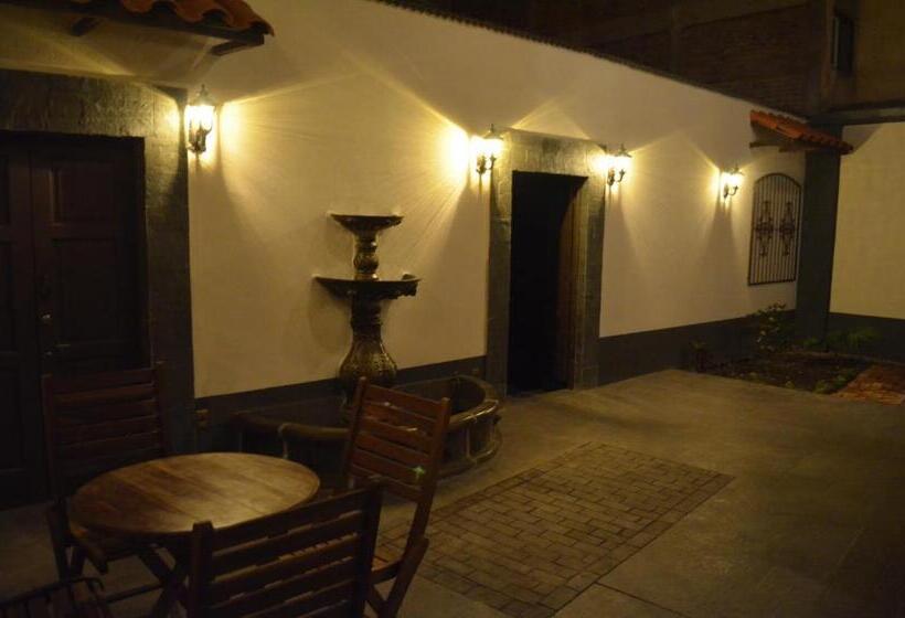 Hostel Running Chaski