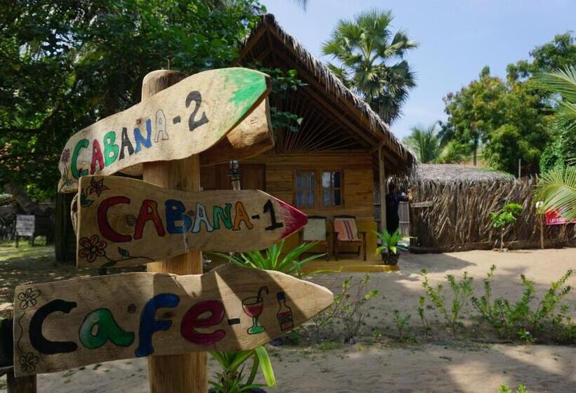 בית מלון כפרי Margarita Village Kite School Kalpitiya