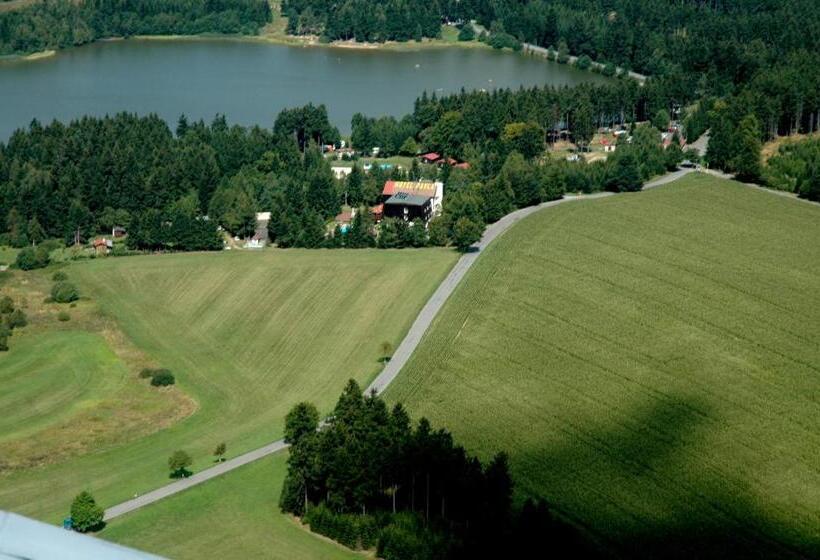 ホテル Pavla Vysočina