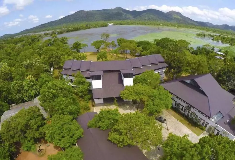 ホテル Grand Tamarind Lake