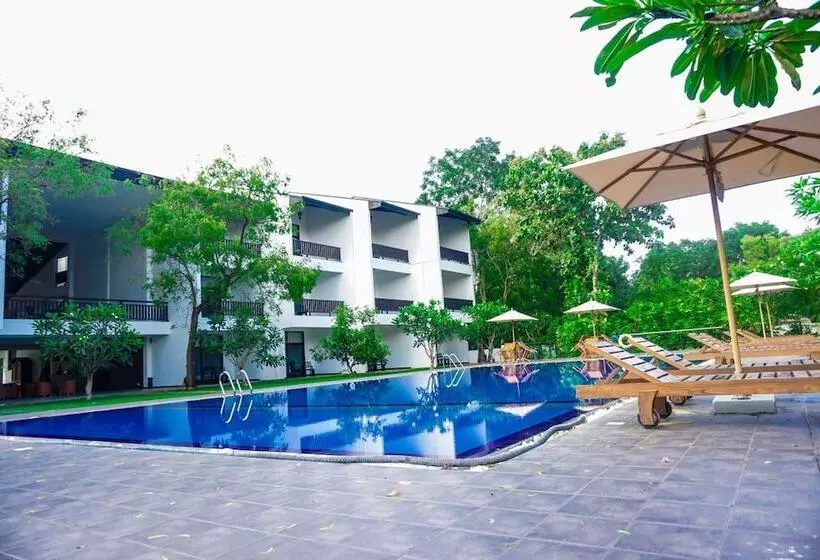 ホテル Grand Tamarind Lake