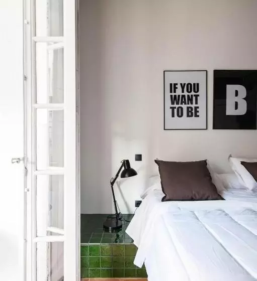 هتل Urban Suite Santander