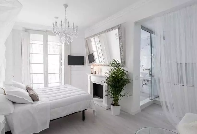 هتل Urban Suite Santander