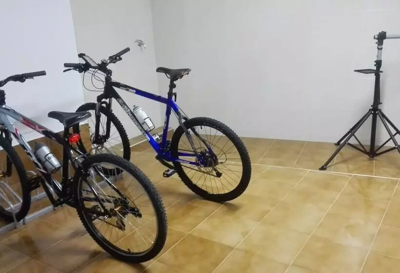 Zendoira   Hostel