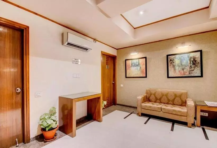 هتل Capital O Broadway