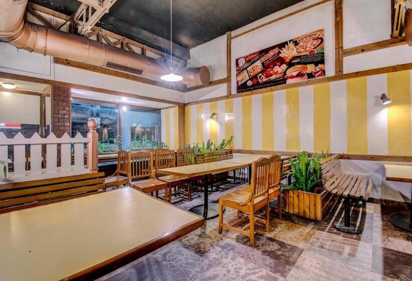 هتل Capital O Broadway