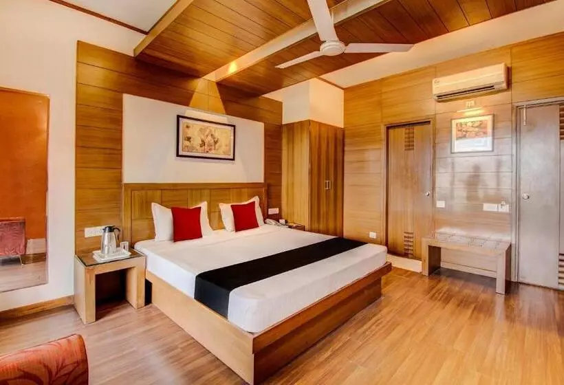 هتل Capital O Broadway