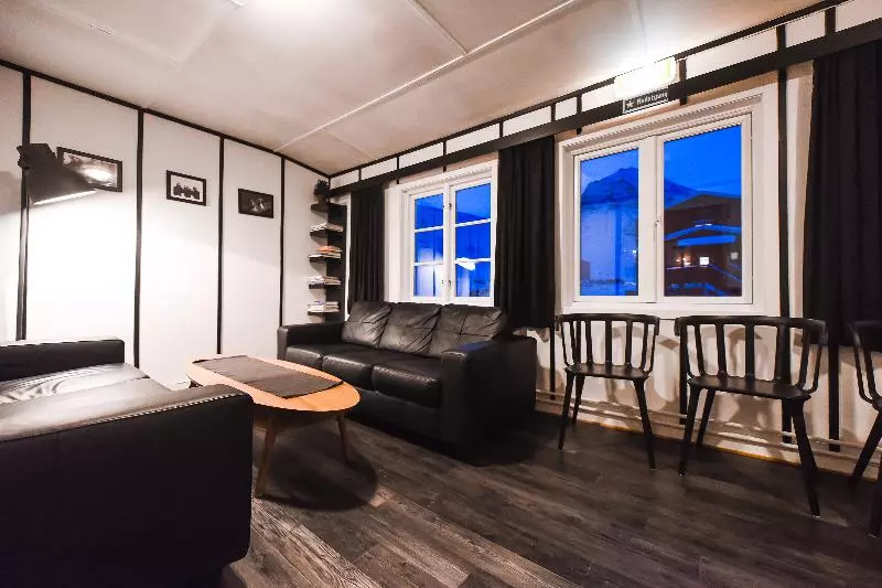 هاستل Gjestehuset 102