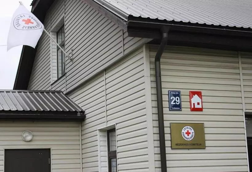 هاستل Latvijas Sarkanā Krusta Viesnīca