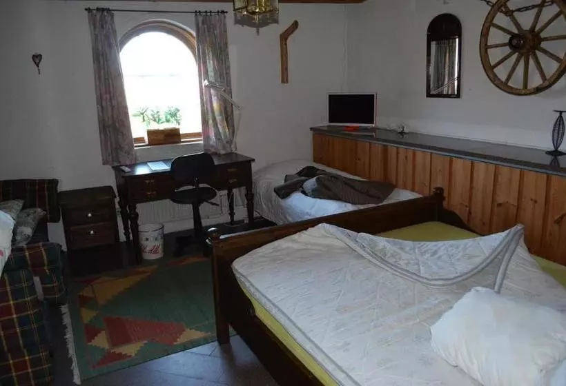 ベッドアンドブレックファースト ängens Gård