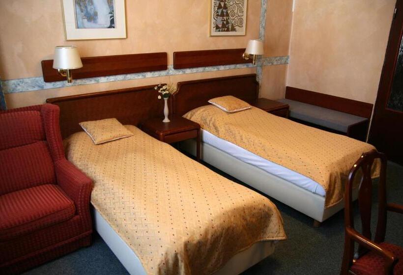 בית מלון כפרי Alfacentrum