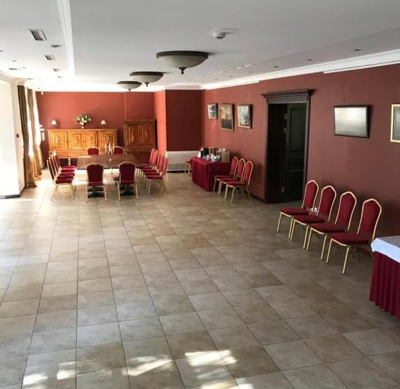 هتل Guest House Pirklių Namai