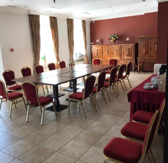 هتل Guest House Pirklių Namai