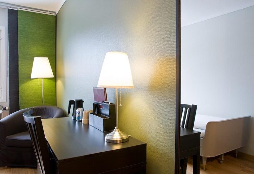 Jennys Hotell Och Restaurang