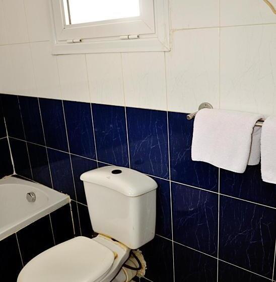 هتل Minya Compound Of The Armed Forces