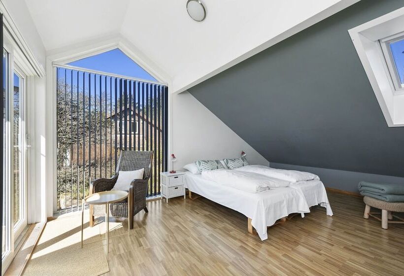 ホテル åmøy Fjordferie