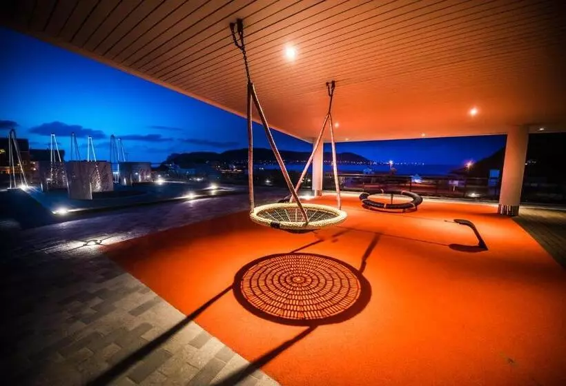 Thon Hotel Fosnavåg