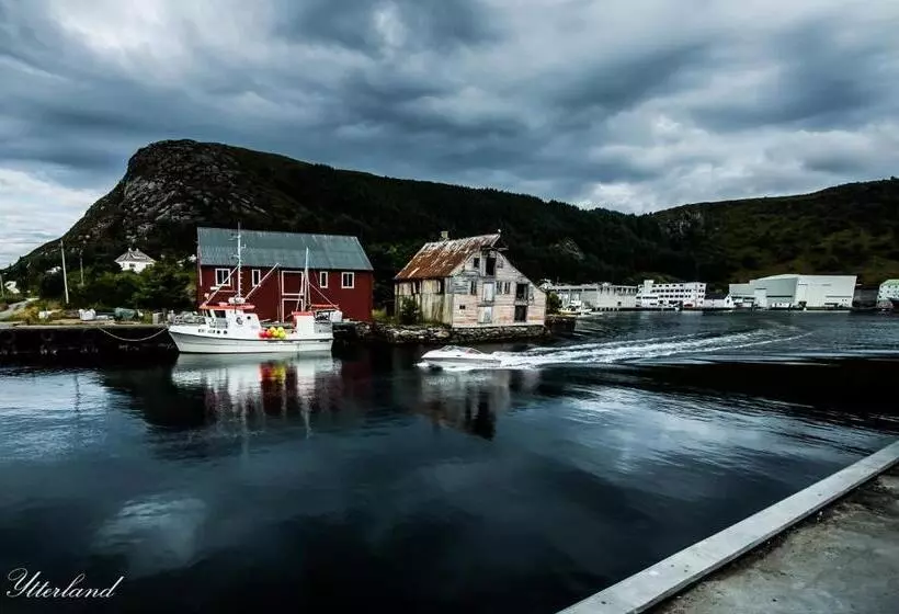 Thon Hotel Fosnavåg