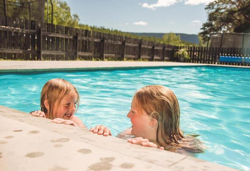 Отель Toftemo Turiststasjon