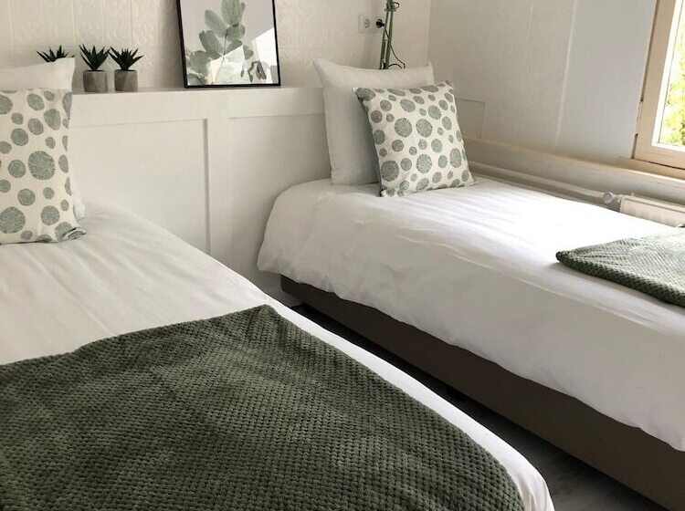 בית מלון כפרי Van Dyk